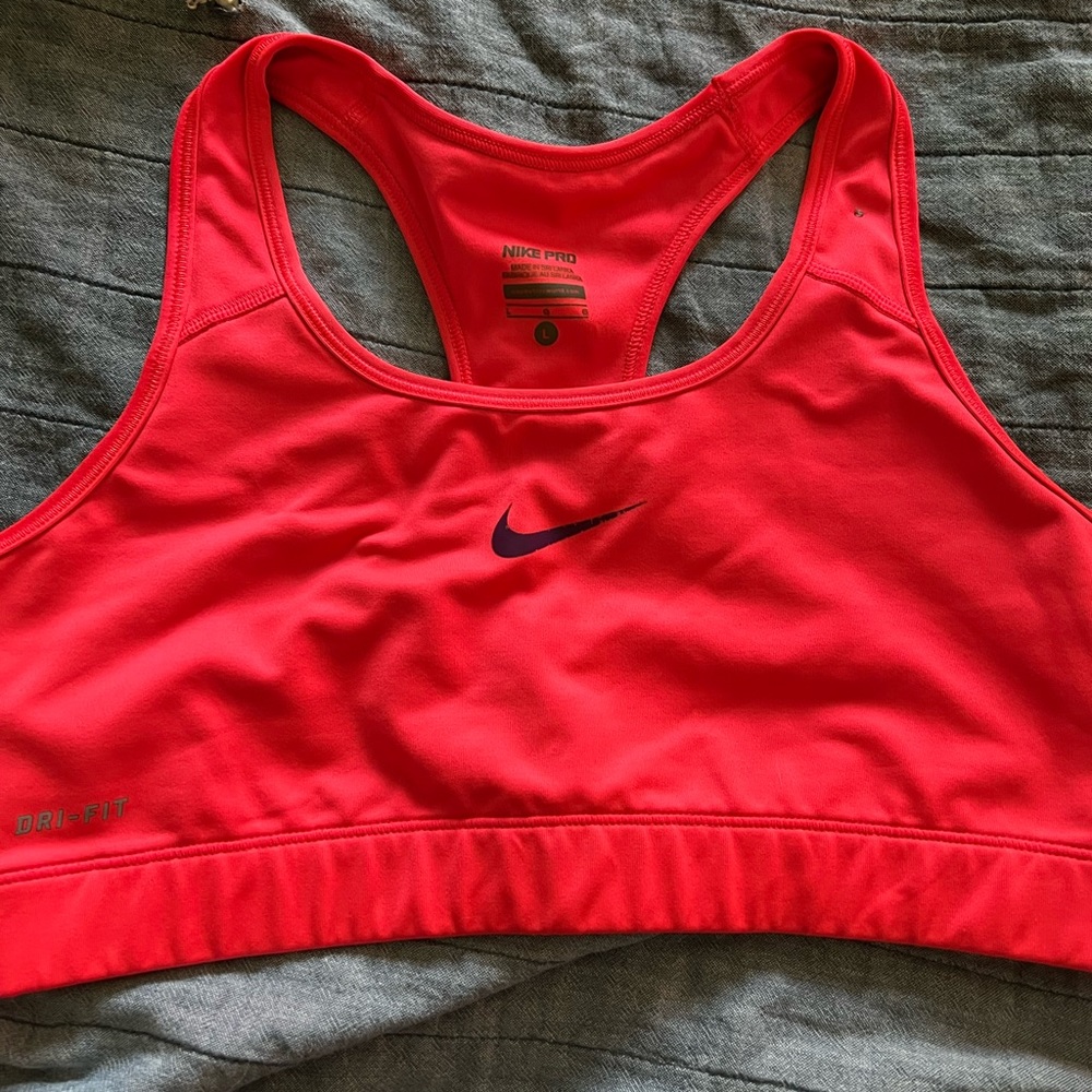 Sports bra racerback